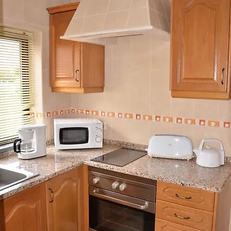 Dinita * Αλμπουφέιρα