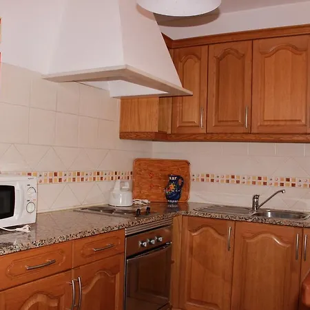 Dinita Албуфейра